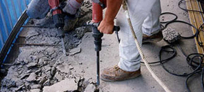 Как отремонтировать пол на балконе: от новой стяжки до финишного покрытия