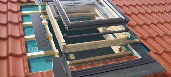 Мансардные окна: особенности конструкции и установки на крышу