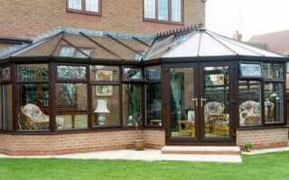 Окна из поликарбоната: особенности монтажа и применения