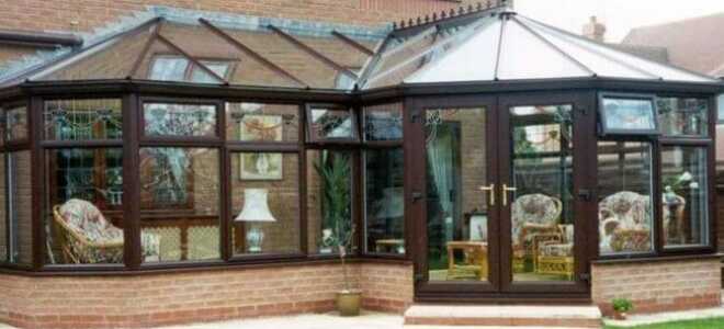 Окна из поликарбоната: особенности монтажа и применения