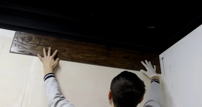 монтаж кварцвиниловой плитки сверху