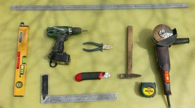 необходимый для работы инструмент