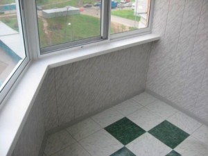 отделать балкон керамической плиткой